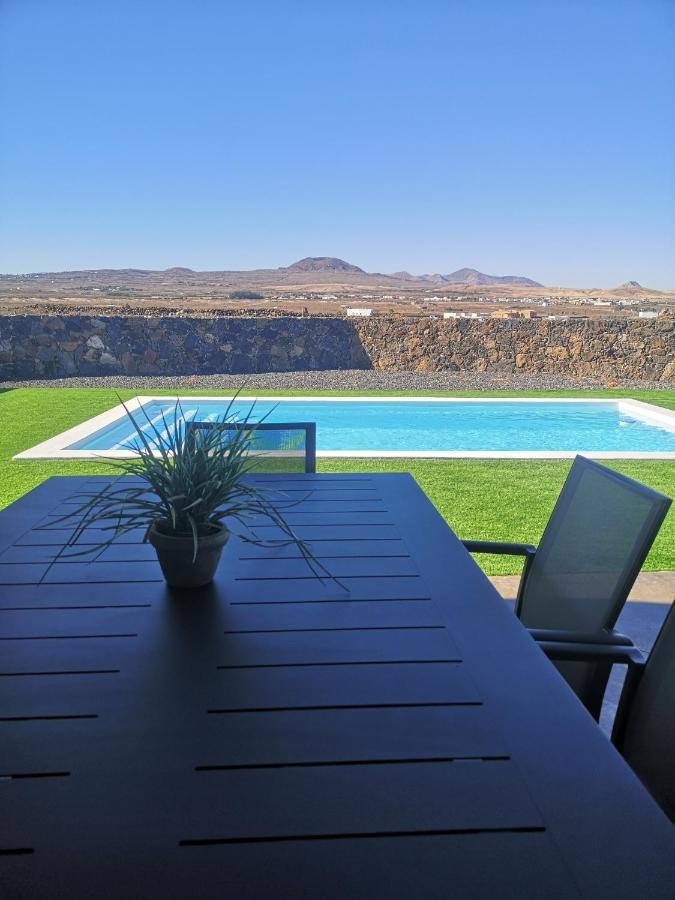 Villa Los Volcanes Lajares Exterior photo